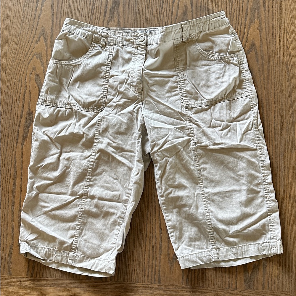 Karen Scott Women's Bermuda Shorts - Beige